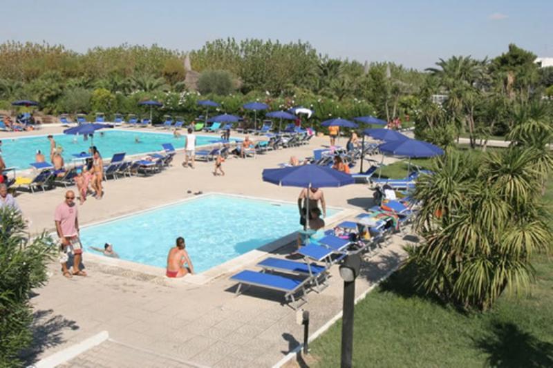 African Beach Hotel-Residence Manfredonia Exteriér fotografie