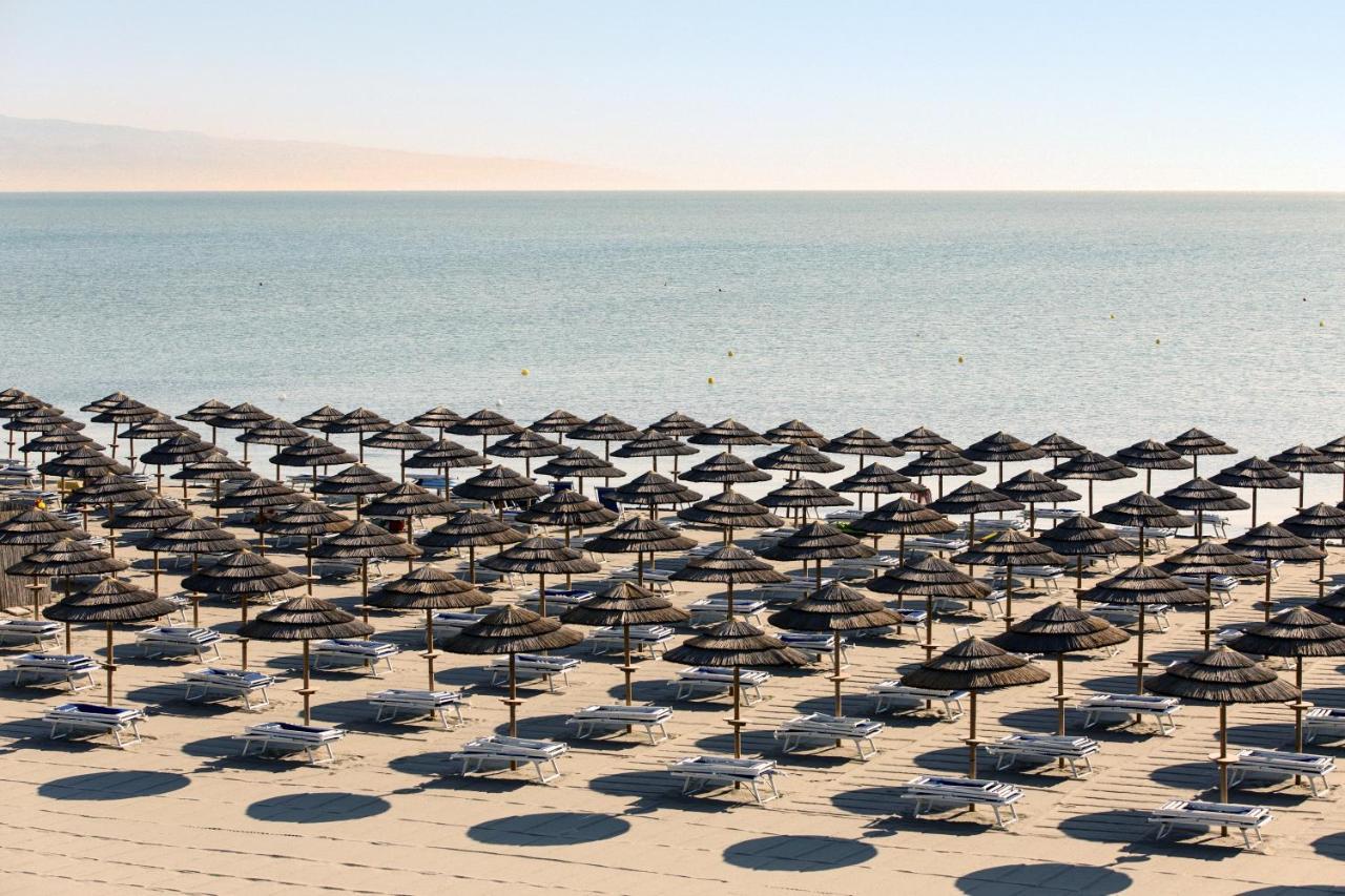 African Beach Hotel-Residence Manfredonia Exteriér fotografie