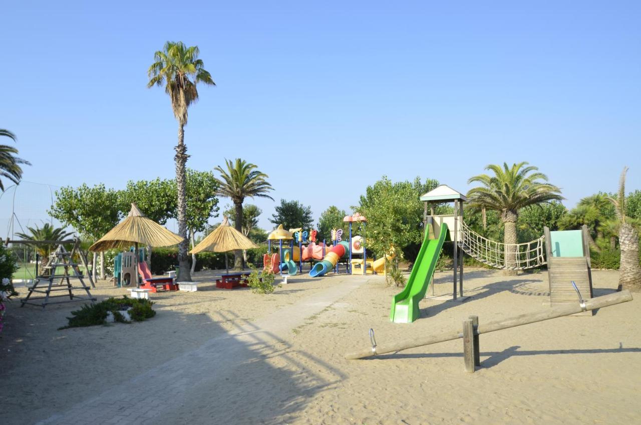 African Beach Hotel-Residence Manfredonia Exteriér fotografie
