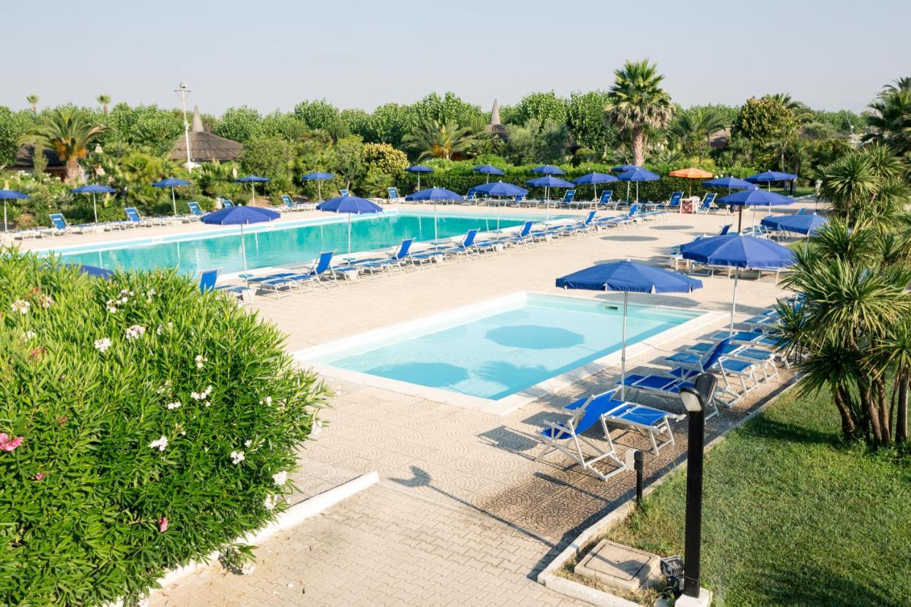 African Beach Hotel-Residence Manfredonia Exteriér fotografie