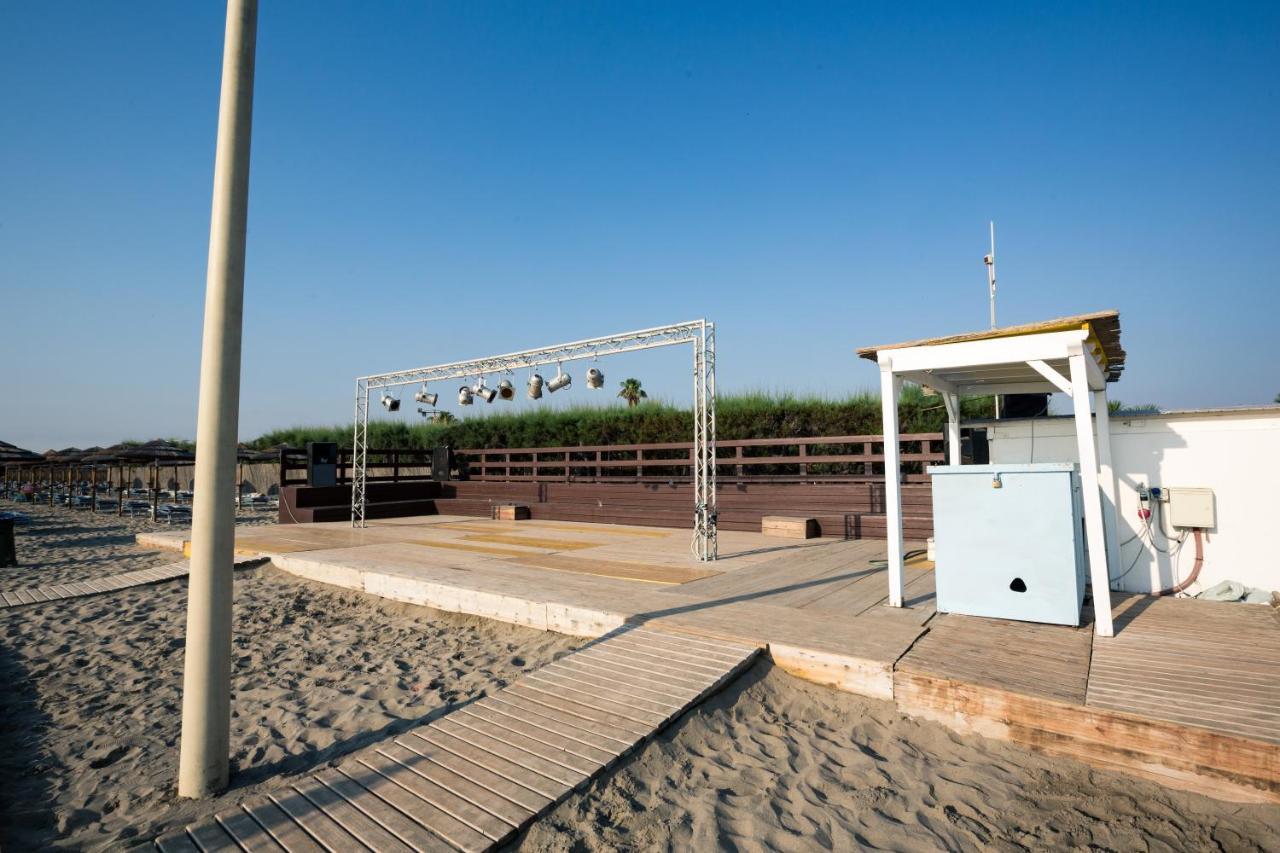African Beach Hotel-Residence Manfredonia Exteriér fotografie