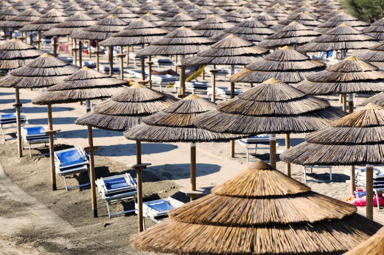 African Beach Hotel-Residence Manfredonia Exteriér fotografie